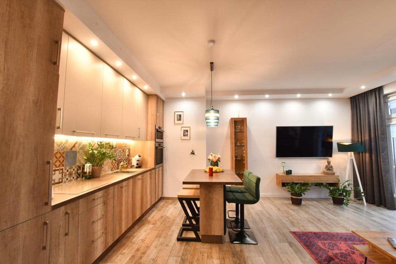 Green Penthouse Grudziadz Bagian luar foto