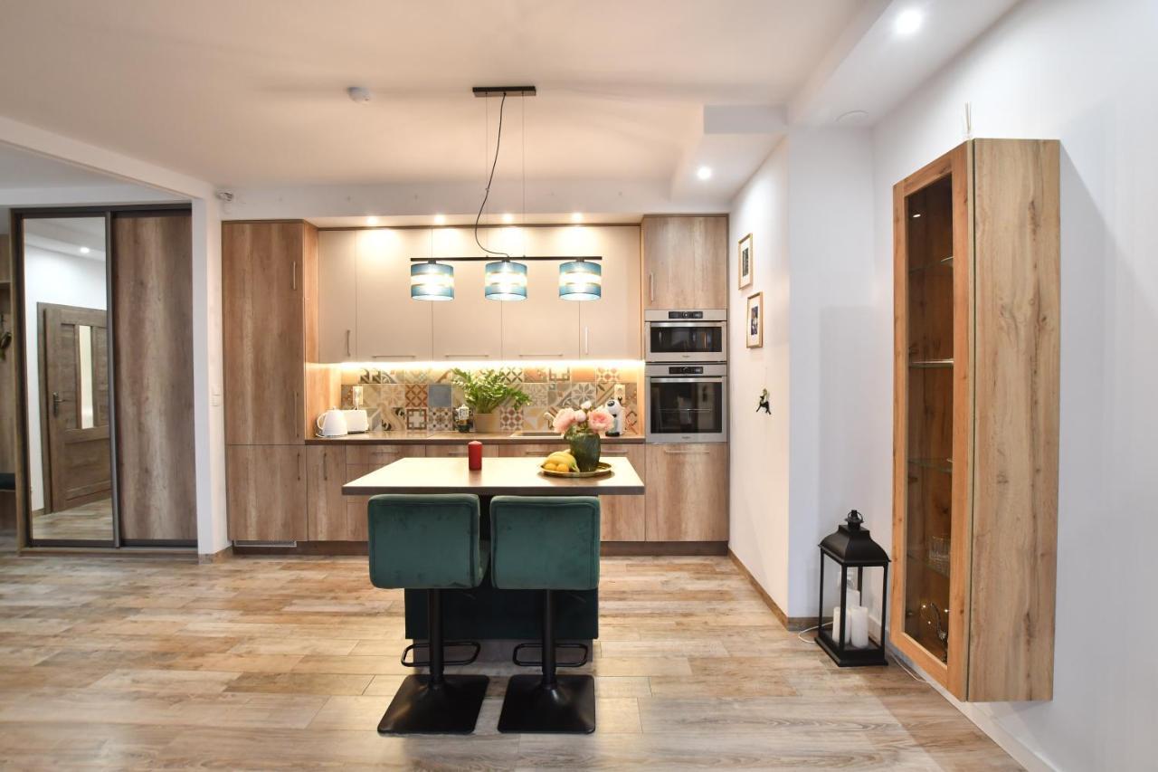 Green Penthouse Grudziadz Bagian luar foto